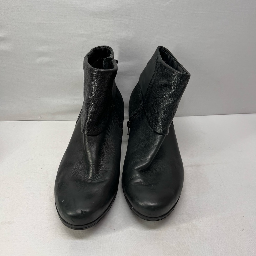 Mephisto Black Leather‎ Ankle Booties